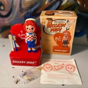 1973 Raggedy Andy I Love You Electric Toothbrush Set Original Box Complete
